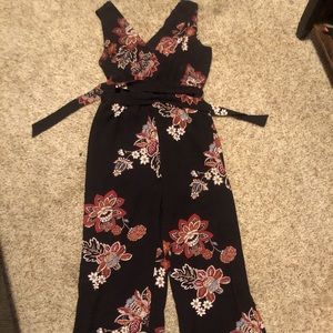 Maurice’s Black Floral Jumpsuit 🥀
